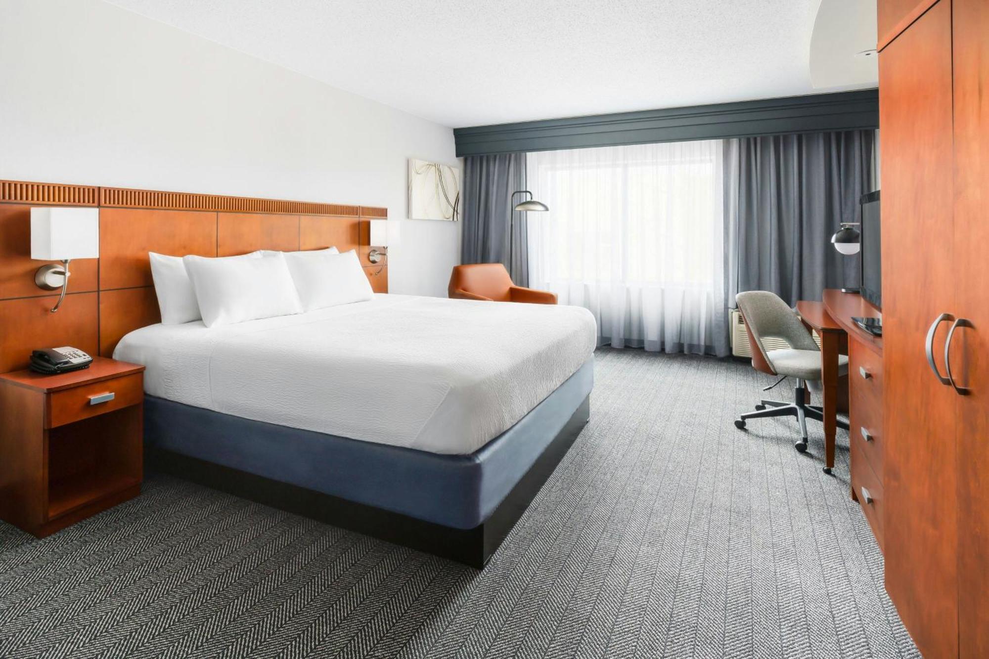 Courtyard Hartford Farmington Hotel Exterior foto