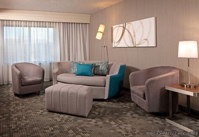 Courtyard Hartford Farmington Hotel Exterior foto